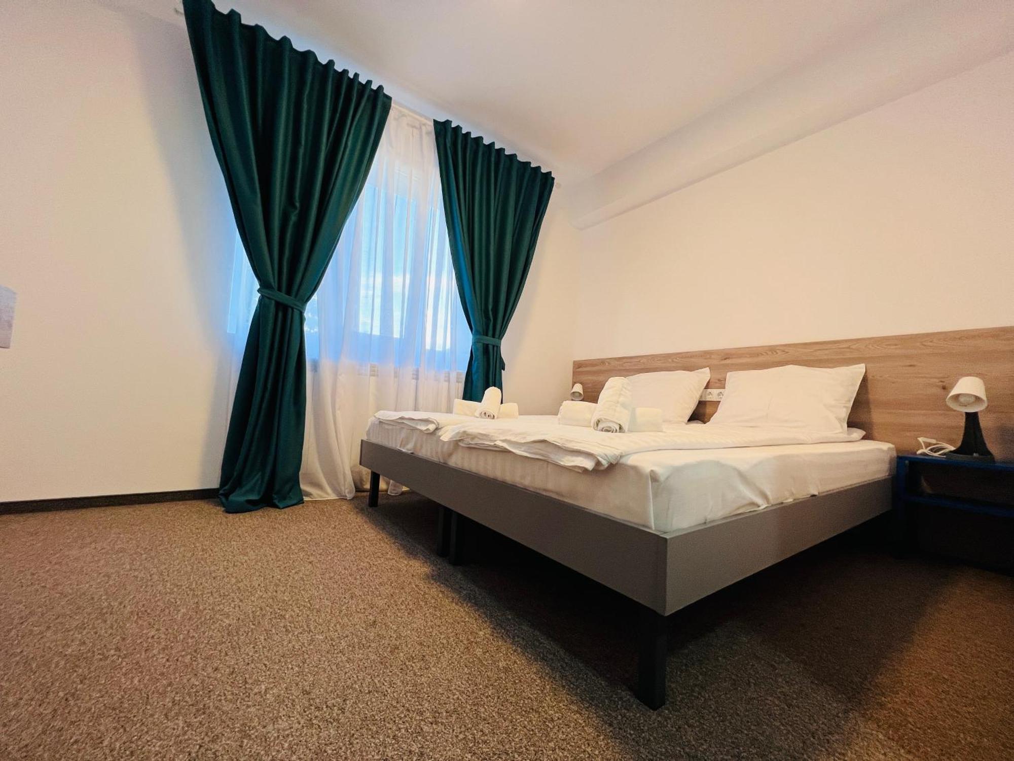 Stef Hotel 3*